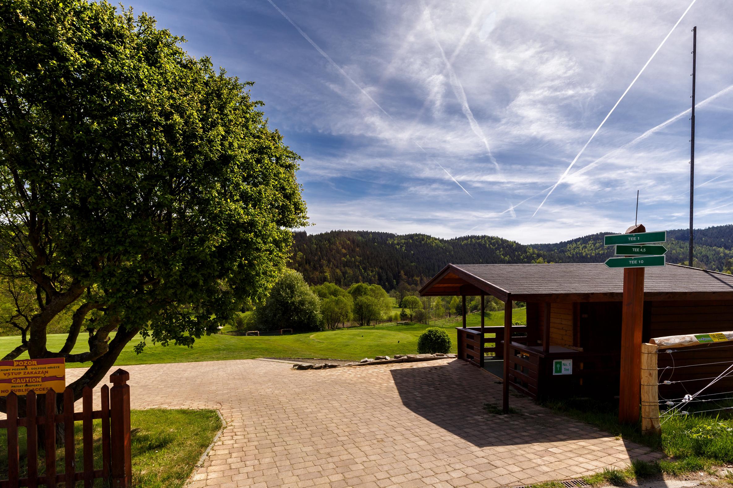 Cihelny Golf & Wellness Resort Karlovy Vary Exterior photo