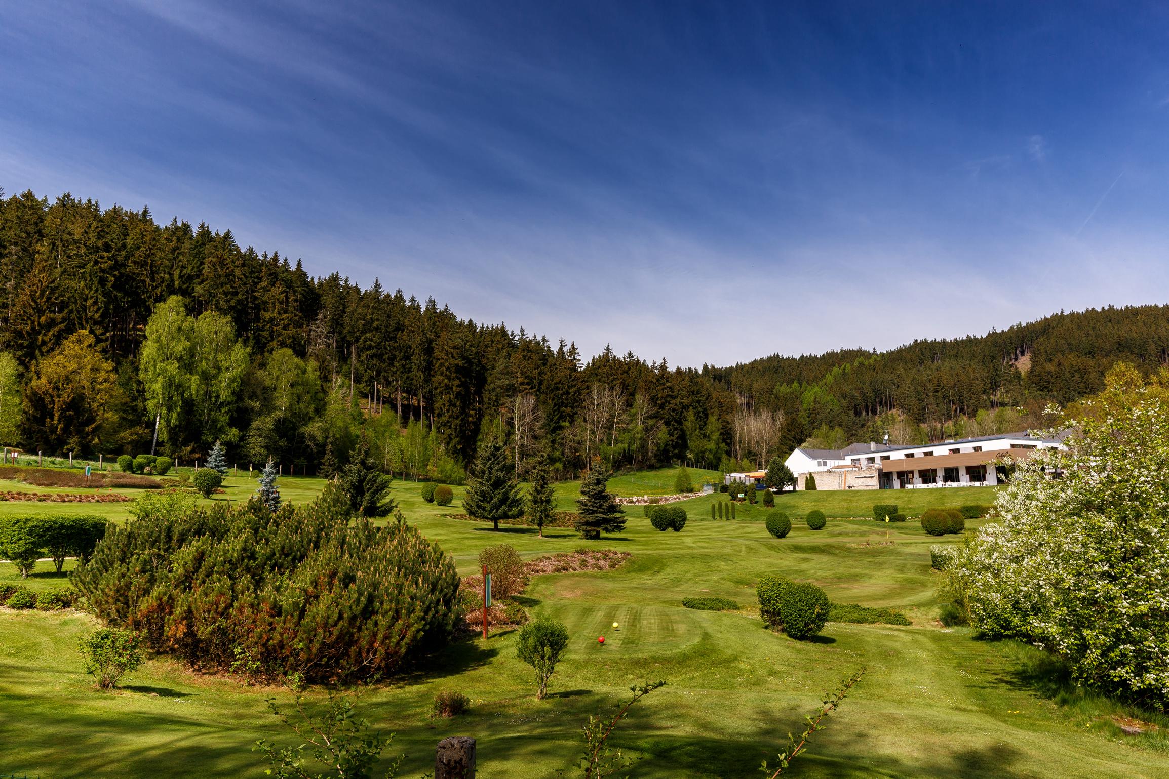 Cihelny Golf & Wellness Resort Karlovy Vary Exterior photo