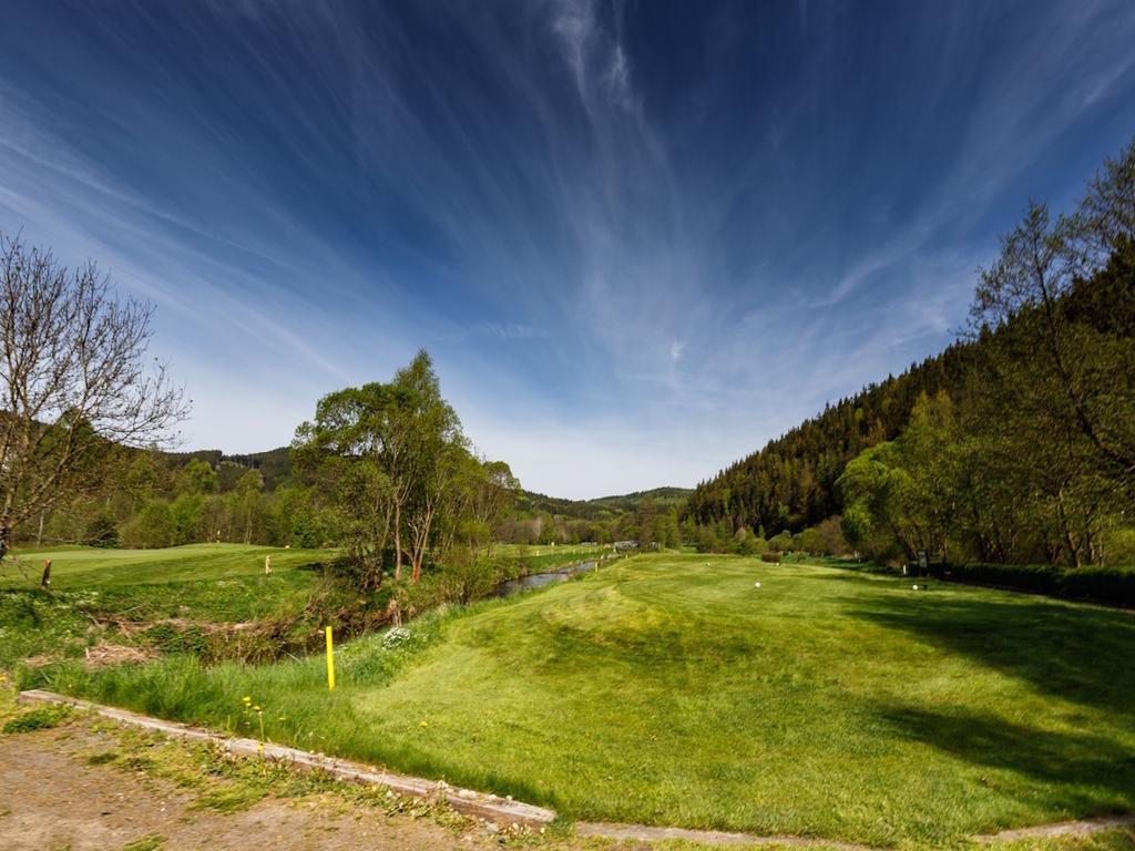 Cihelny Golf & Wellness Resort Karlovy Vary Exterior photo